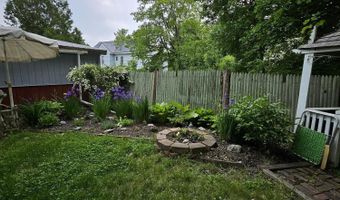 103 4th St, Bangor, ME 04401