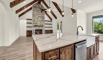 201 Tankhouse Ter, Weatherford, TX 76085
