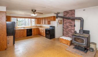 341 Tremont St, Barre, VT 05641