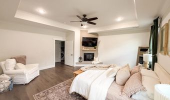 637 Berry Rd, Boiling Springs, SC 29316