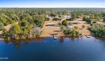 519 Mcpherson Dr, Alford, FL 32420
