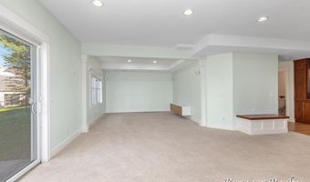 8790 Laurel Ridge Dr SE, Alto, MI 49302