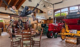 1 Gerald's Farm Dr, Exeter, RI 02822