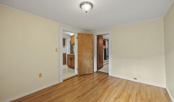 11 Richmond Ln, Adams, MA 01220