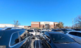 10320 WESTLAKE Dr E301, Bethesda, MD 20817