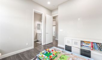 6472 Farness St, Las Vegas, NV 89135