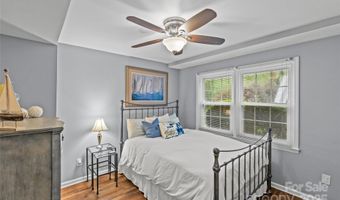 2418 Ainsdale Rd, Charlotte, NC 28226