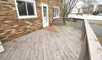 49 Delafield Dr, Albany, NY 12205