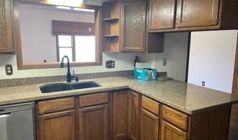 1020 Carriage Ln, Casper, WY 82609