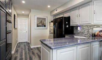 401 Bay Shore Dr 8B, Barnegat, NJ 08005