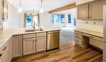 100 Deer Blvd B, Avon, CO 81620