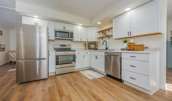 710 Field St, Altamont, IL 62411