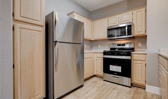 855 N STEPHANIE Street 1724, Henderson, NV 89014