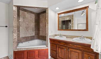 78 Auburn Ave, Columbus, OH 43205