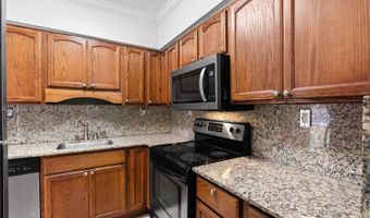 10001 W Bay Harbor Dr 202, Bay Harbor Islands, FL 33154