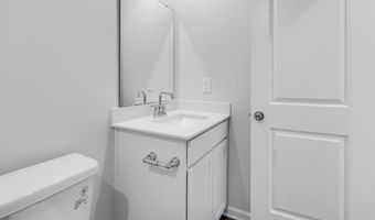 1072 A Dominy Ct, Camden, SC 29020