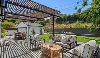 5510 Greenmeadows St, Torrance, CA 90505