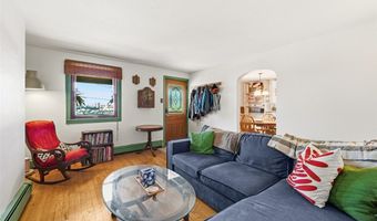 70 Holt St, Airville, PA 15203