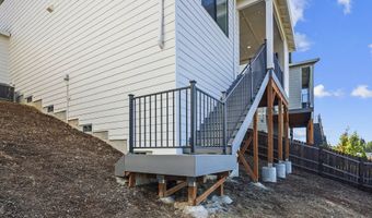 12435 SW SILVERTIP St, Beaverton, OR 97007