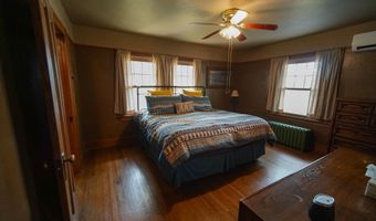 1004 2nd Ave, Ackley, IA 50601