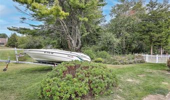 21 Browning Dr, Charlestown, RI 02813