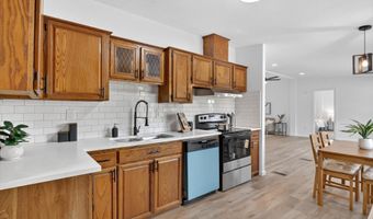 2533 Tommys Ct, Alvarado, TX 76009