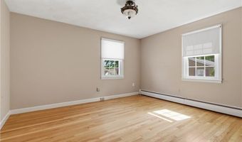 2699 Diamond Hill Rd, Cumberland, RI 02864