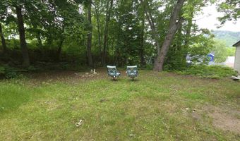 391 Goebel St, Berlin, NH 03570