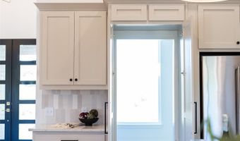 179 Cowan Xing, Alvord, TX 76225