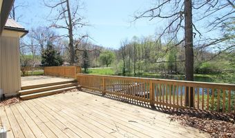 745 McRoberts Ave, Aurora, OH 44202