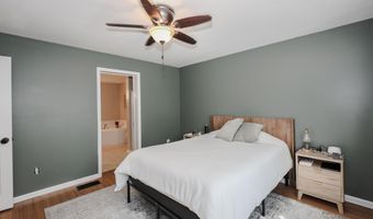 8 Riverside Dr, Allenstown, NH 03275