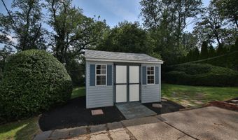 2870 WOODLAND Rd, Abington, PA 19001