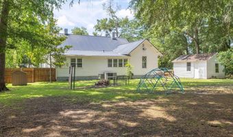 371 Pascallas St, Blackville, SC 29817