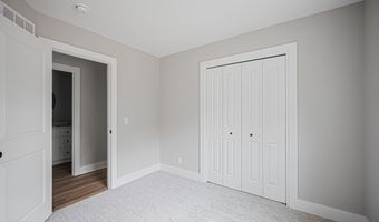 3707 Country Ct, Allegan, MI 49010