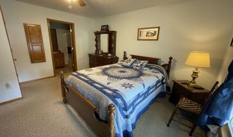 5910 S St Highway 5, Ava, MO 65608
