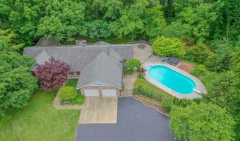 1221 Bridge Park Dr, Alton, IL 62002