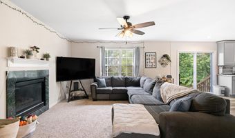 218 FIELDSTONE CROSSING Dr, Bear, DE 19701
