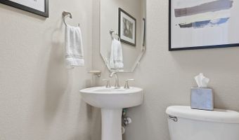 3941 Asbury Ln, Addison, TX 75001