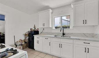 2621 Vineyard Ave, Los Angeles, CA 90016