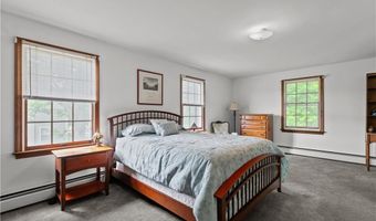 17 Basswood Dr, Bristol, RI 02809