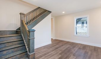 214 16th St, Bedford, IN 47421