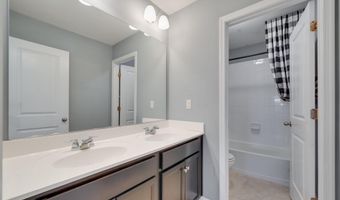 800 NAEVE Ct, Accokeek, MD 20607