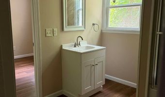 813 W 12th St, Alma, GA 31510