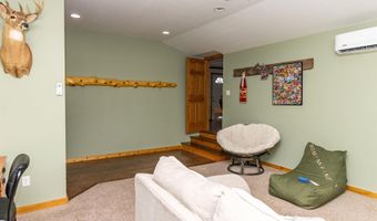 2816 Sharp, Adrian, MI 49221