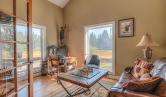 56081 Snow Goose Ct, Bend, OR 97707