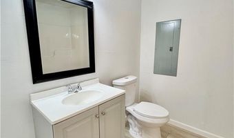 1318 W Tibbs St, Austin, IN 47102
