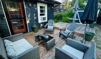 20 Park St, North Providence, RI 02904