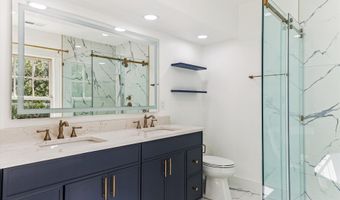 973 POWHATAN St, Alexandria, VA 22314