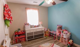 7930 River Fall Ct, Ball Ground, GA 30107