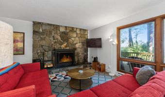 55 Lakeview Dr, Adirondack, NY 12808